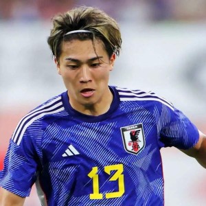 开云体育入口-法媒：兰斯不愿放走中村敬斗，要价1500万-2000万欧元