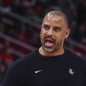 骂完杜兰特骂申京，乌度卡这是要疯啊！